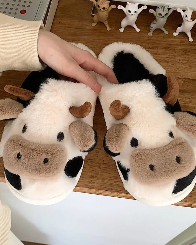 Women's Cartoon Cute Cow House Slippers Warm Plus Lined Closed Toe Fuzzy Home Slides Women's Fluffy Comfy Shoes Winter Autumn