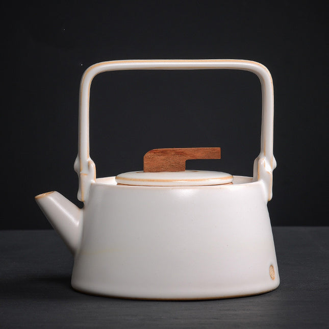 High Temperature Resistant Mineral Ceramic Teapot With Large Capacity