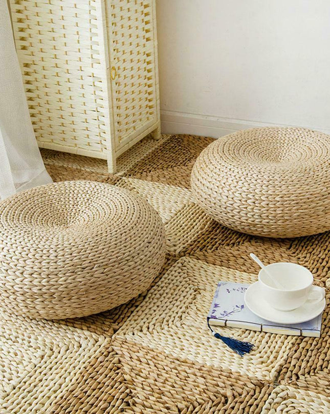Japanese cushion made of straw FUTON